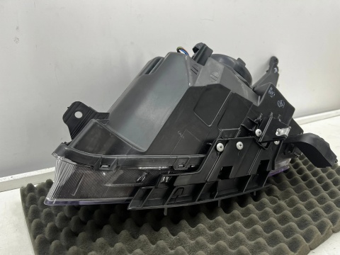 Lampa reflektor Chevrolet Cruze I 1 j300 09-12r. NOWA prawa przednia oryginał Europa prawy przód 95137776