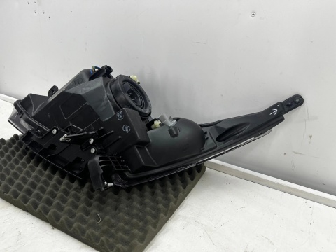 Lampa reflektor Chevrolet Cruze I 1 j300 09-12r. NOWA prawa przednia oryginał Europa prawy przód 95137776