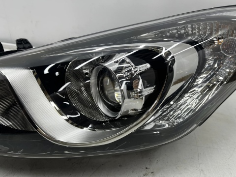 Lampa reflektor Hyundai i30 II GD Lift 15-17r. NOWA lewa oryginal doświetlenie przednia soczewka Europa lewy przód 92101a6000