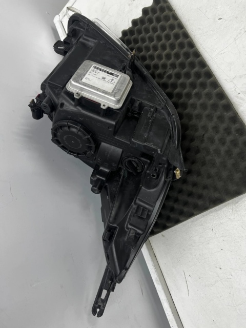 Lampa reflektor Opel Insignia A 08-13r. LEWA PRAWA przednia kompletna Xenon SKRĘTNY + LED Europa oryginal PRAWY lewy przód KPL