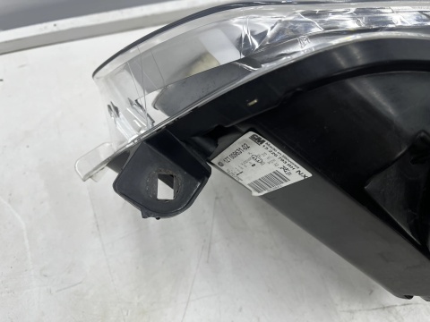 Lampa reflektor Opel Insignia A 08-13r. LEWA PRAWA przednia kompletna Xenon SKRĘTNY + LED Europa oryginal PRAWY lewy przód KPL