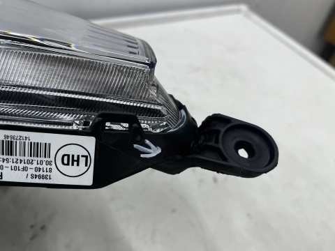 Lampa reflektor Toyota Verso 09-13r. NOWA prawa przednie oryginał KSENON Europa prawy przód 81140-0f101