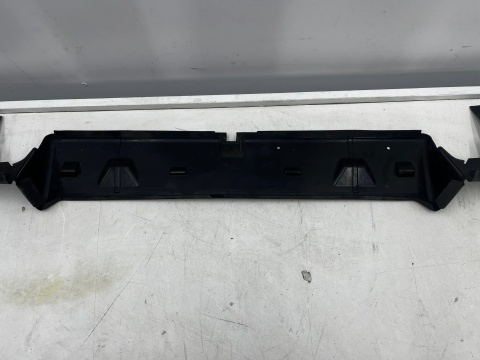 Osłona chłodnicy BMW iX3 G08 20-25r. DOLNA kierownica powietrza pasa przedniego ramka mocowanie wlot 9854745