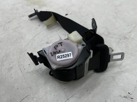 Pas bezpieczeństwa Opel Insignia A 08-17r. prawy tylny czarny prawy tył 13288436