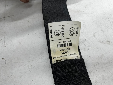 Pas bezpieczeństwa Opel Insignia A 08-17r. prawy tylny czarny prawy tył 13288436
