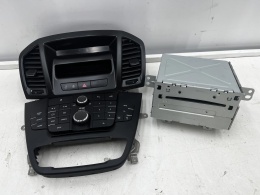 Radio Opel Insignia A tuner CD 300 fabryczny czytnik panel wyświetlacz
