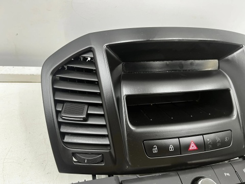 Radio Opel Insignia A tuner CD 300 fabryczny czytnik panel wyświetlacz