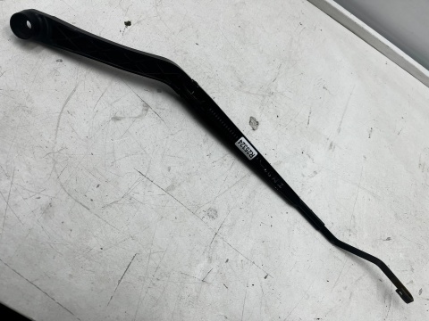 Ramię wycieraczki Opel Insignia A 08-17r. lewa strona kierowcy lewy przód 13227398