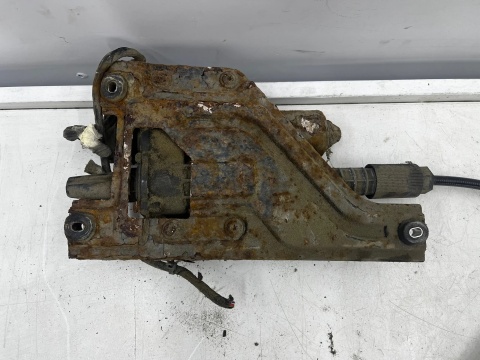 Ręczny Opel Insignia A 08-17r. elektryczny hamulec ręczny Europa 13310023