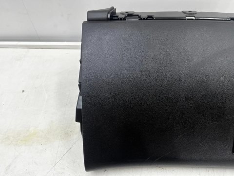 Schowek Opel Insignia A 08-17r. schowek deski pasażera Europa 1014668