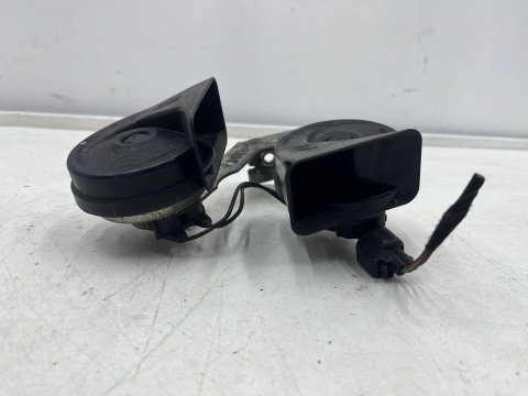 Klakson Opel Insignia A 08-17r. sygnał dźwiękowy 0055306