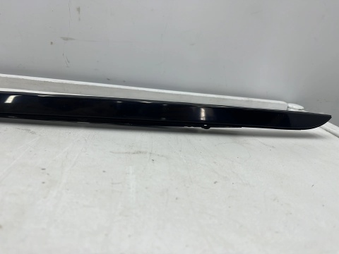 Listwa Hyundai i40 11-19r. NOWA prawa nakładka zgarniająca szyby przedniej czołowej ze ślizgiem zaślepka 861323z000 861393z000