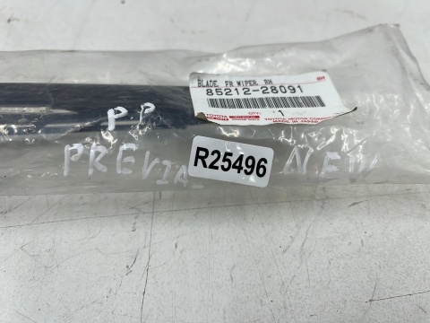 Pióro wycieraczki Toyota Previa 1 I 93-97r. PRAWA strona pasażera wycieraczka szyby przedniej EU 85212-28091