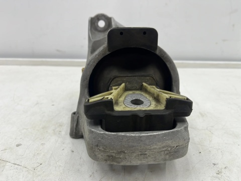 Poduszka silnika Audi A4 B9 8w Audi A5 II 8w F5 15-24r. lewe mocowanie łapa silnika oryginalna 8w0199371cp