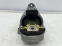 Poduszka silnika Audi A4 B9 8w Audi A5 II 8w F5 15-24r prawe mocowanie łapa silnika oryginalna 8w0199372cp
