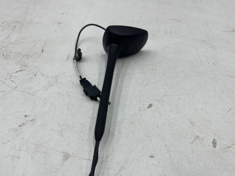 Antena Opel Insignia A 08-17r. bat radia na dach 13288742