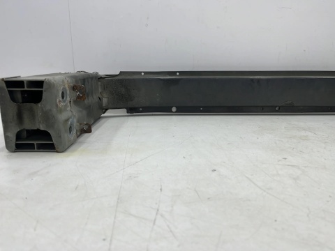 Belka zderzaka Opel Insignia A 08-17r. przednie wzmocnienie przód 13235552