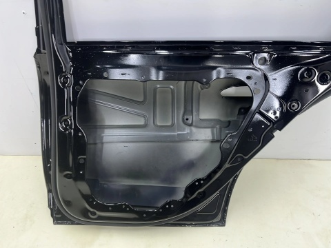Drzwi Mercedes W214 E-Klasa Kombi 23r.- prawe tylne prawy tył A2147323400
