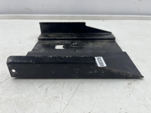 Mocowanie Komputera Silnika Opel Insignia A 08-17r. mocowanie sterownika wspornik 13243602