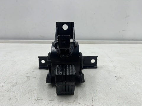 Poduszka silnika Fiat Sedici Suzuki Sx4 05-14r. 1.9D diesel mocowanie łapa silnika nowe orginalne 71750024