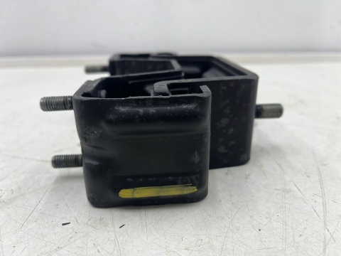 Poduszka silnika Fiat Sedici Suzuki Sx4 05-14r. 1.9D diesel mocowanie łapa silnika nowe oryginalne 71743957