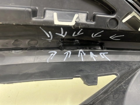 Zderzak tylny Audi Q3 2 II S-Line 18-25r. tył 4XPDC 83A807511