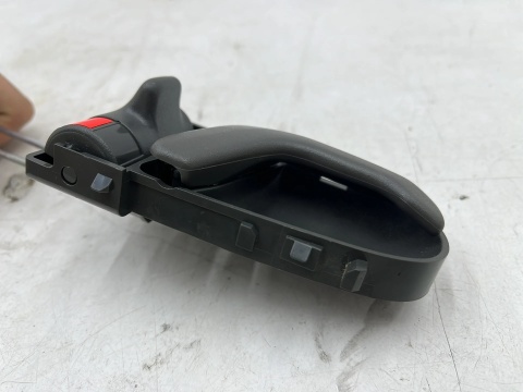 Klamka Suzuki Swift 2 II 89-03r. wewnętrzna rączka uchwyt drzwi prawa przednia 83110-80e70-t01