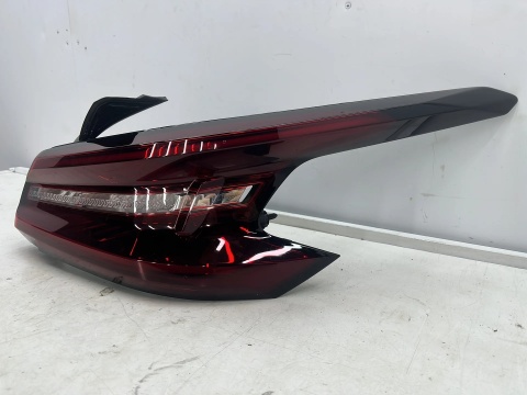 Lampa Citroen C4X 22r.- PRAWA tylna w błotnik Citroen LED VISION prawy tył EU