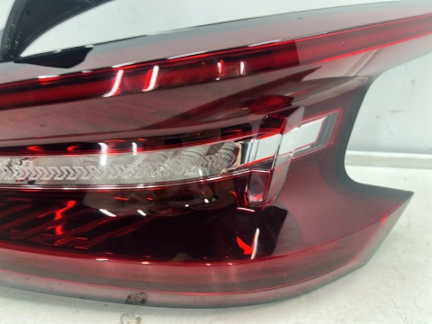 Lampa Citroen C4X 22r.- PRAWA tylna w błotnik Citroen LED VISION prawy tył EU