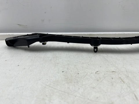 Ślizg Toyota Corolla E16 E17 13-19r. lewe tylne mocowanie zderzaka wspornik lewy tył 52576-02120