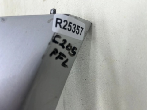 Zderzak przedni Mercedes W204 C-klasa 08-11r. Przedlift przód A2048850025 6XPDC