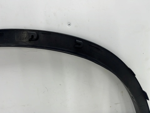 Listwa BMW X1 F48 15-22r. prawy tylny rant nadkola błotnika nakładka prawy tył 7332340