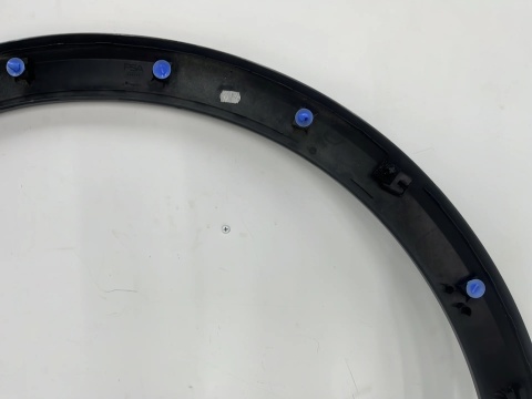 Listwa Citroen C4 III e-C4 20r.- PRAWY przedni rant nadkola błotnika nakładka prawy przód 9832958980