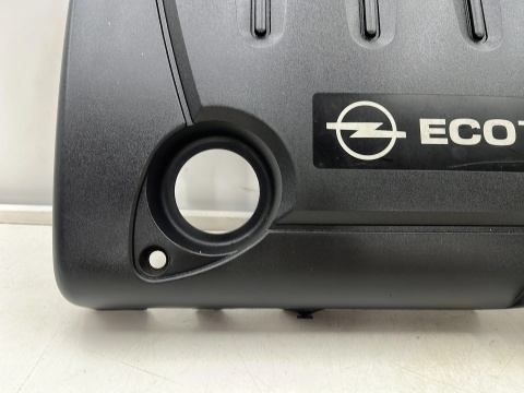 Pokrywa silnika Zafira B Vectra C Astra H 02-14r. 1.9 CDTI diesel osłona górna 315829598
