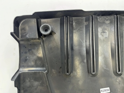 Pokrywa silnika Zafira B Vectra C Astra H 02-14r. 1.9 CDTI diesel osłona górna 315829598