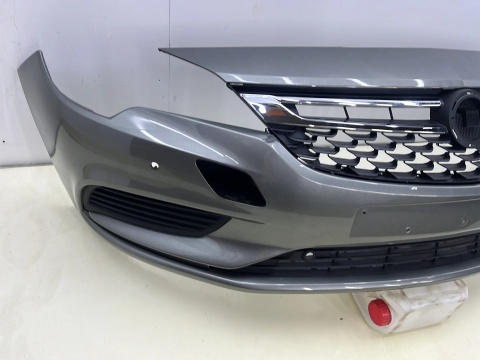 Zderzak przedni Opel Astra K 15-19r. Przedlift przód 6XPDC 39052730