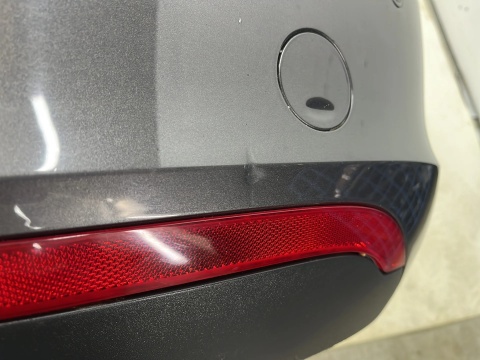 Zderzak tylny Opel Insignia A Kombi 08-13r. Przedlift tył 13239098 Z177 4XPDC