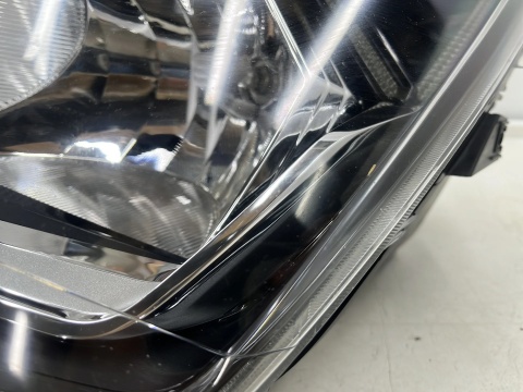 Lampa reflektor Seat Ateca 16-20r. lewa przednia zwykła + Led oryginalna EU lewa przód 576941005a