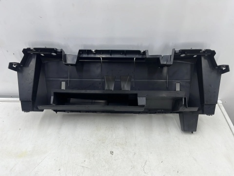 Pas przedni Citroen Berlingo Partner 18r.- wzmocnienie górne atrapy kierownica powietrza 9816809480 9821840980