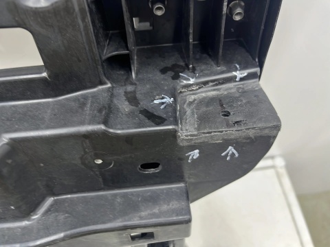 Pas przedni VW Caddy 5 V 2020r.- wzmocnienie ramka chłodnic 2k7805588
