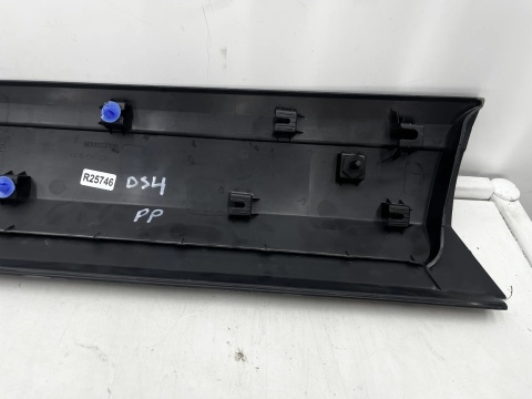 Listwa DS 4 II DS4 21r.- prawa przednia dolna nakładka drzwi bocznych prawy przód 9834758780