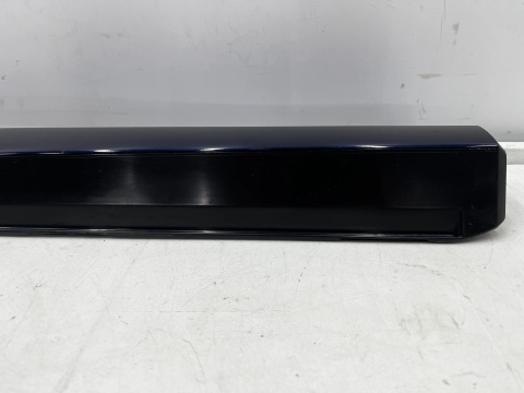 Listwa Mazda CX-60 22r.- prawa tylna nakładka dolna drzwi prawy tył kr9r-51rc1