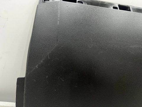 Listwa Peugeot 3008 II 16-24r. lewa tylna nakładka dolna drzwi lewy tył 9811404577
