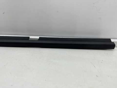 Listwa Suzuki SX4 S-cross 13-19r. NOWA lewa tylna listwa zgarniająca uszczelka 83841-61m01-000