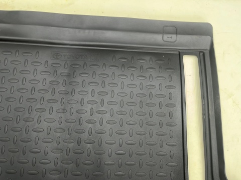 Wykładzina Toyota Land Cruiser J150 Prado 09r.- NOWA wanna mata bagażnika wycieraczka oryginalna pz434-j2303pj