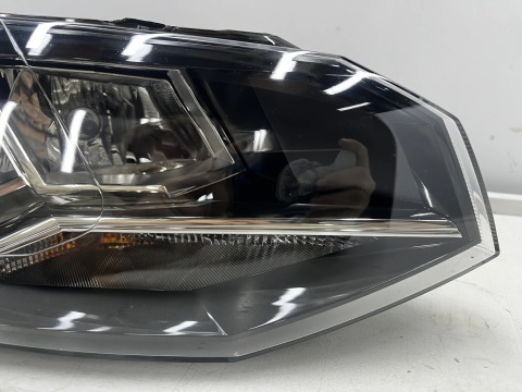 Lampa reflektor VW Polo 6 VI 2g 17-21r. PRAWA przednia zwykła H7 EU oryginalna prawy przód 2g1941006