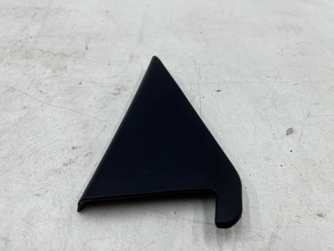 Listwa Mazda 2 DE 07-14r. LEWA nakładka szyby lewej tylnej plastik d65168515