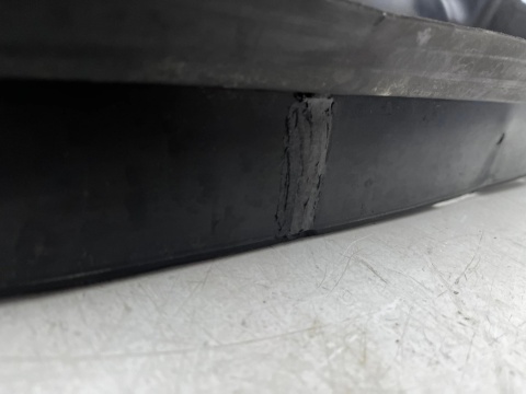 Osłona chłodnicy BMW M3 F80 M4 F82 F83 14-21r. DOLNA kierownica powietrza pasa przedniego wlot intercoolera atrapy 8055843