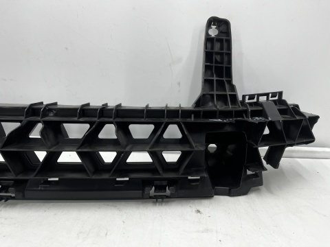 Belka zderzaka VW Transporter T6 Multivan 7E0 15-19r. przednie wzmocnienie pasa absorber plastikowy poprzeczka 7e0807699a