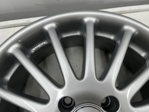 Felga aluminiowa Honda Nissan Hyundai Kia Mitsubishi NOWA felga r17 cali Radius R3 7jx17 ET40 4x114,3 CB 68 pojedyncza R3.77040I